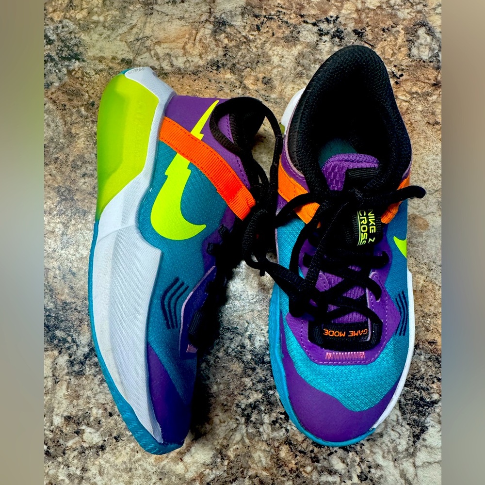 Youth Nike size 1.5